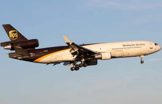 След фаталната катастрофа в Кентъки: UPS и FedEx приземяват около 50 товарни самолета 