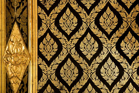 Black & Gold: Символът на лукса и ексклузивността в дизайна