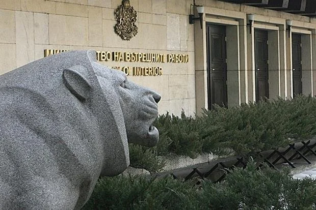 В ямболско село се купуват гласове с "опрощаване на вересии"