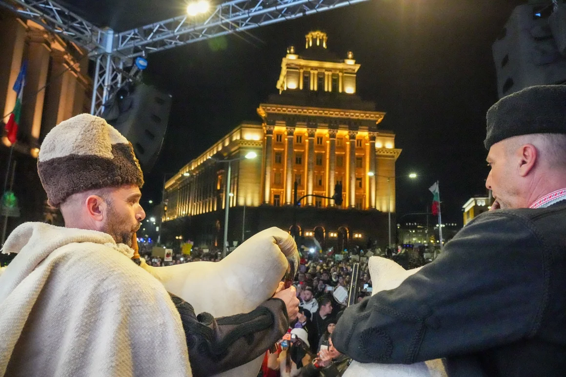 България търси демократи патриоти