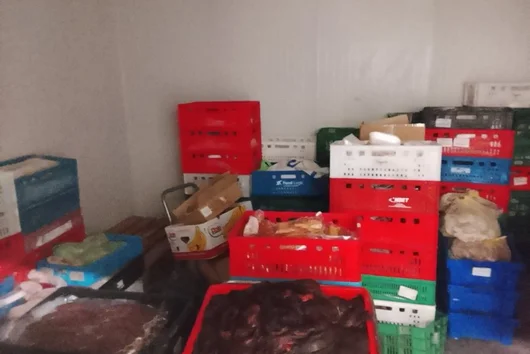 Унищожават 3,6 тона месо заради лоша хигиена и изтекъл срок на годност в Харманли