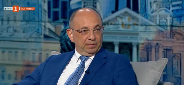 Николай Василев: Прахосването на пари не печели избори