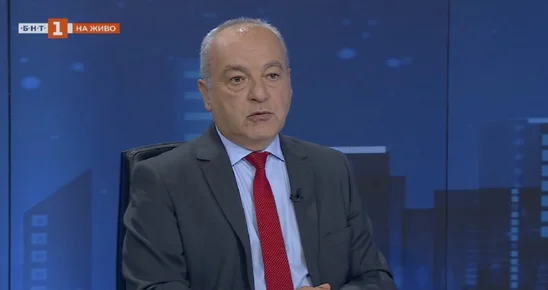 Гълъб Донев: Пари в държавата няма, но не бързаме с вдигане на данъците
