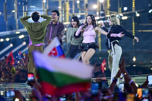 DARA накара цяла Европа да „bangaranga“, а Евровизия едва не се взриви политически