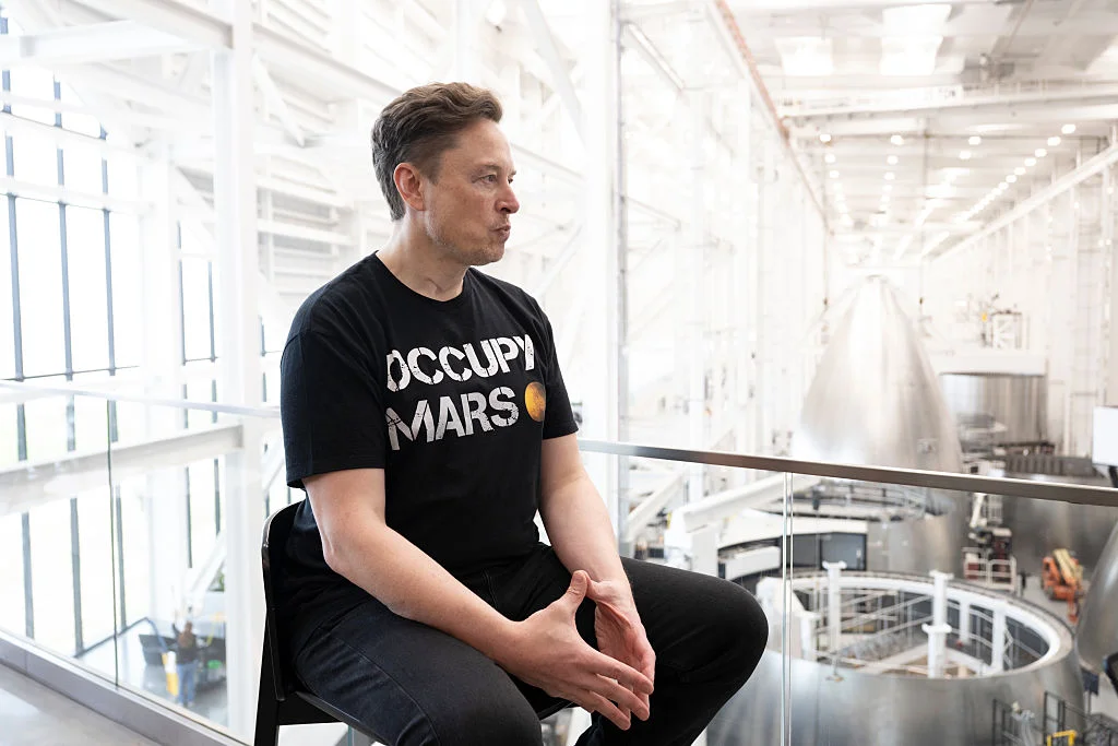 SpaceX излиза на борсата и това може да направи Илон Мъск трилионер