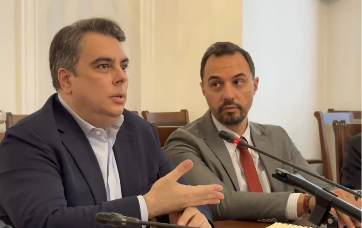 Асен Василев: Проектобюджетът за 2026 г. връща раздаването на пари към близки до властта общини