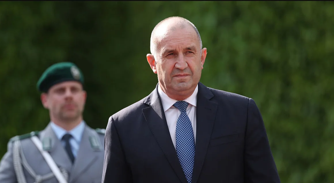 България се превръща в Орбанова Унгария - реакциите след заявката на Румен Радев да наложи вето на санкциите срещу Русия