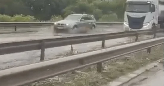 Порой затрудни движението по международния път Русе-Букурещ