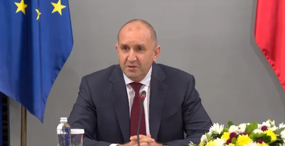 Радев потвърди, че МВР и ДАНС са претърсвали имението на Ами