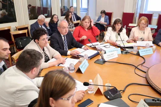 "Прогресивна България" третира работещите на непълен работен ден като престъпници
