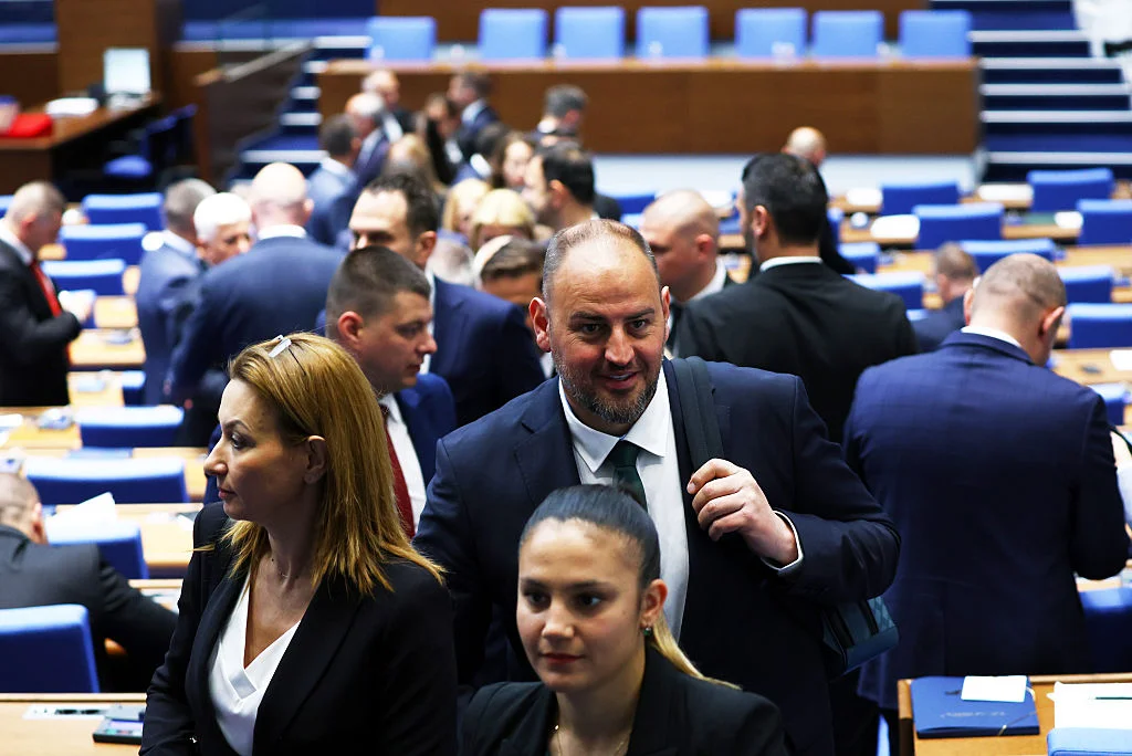 Депутатите гласуват финално бюджетите на ДОО и НЗОК