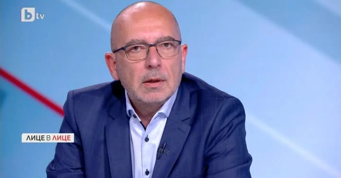 МЗ отстранява и Стефан Константинов като директор на Онкологията