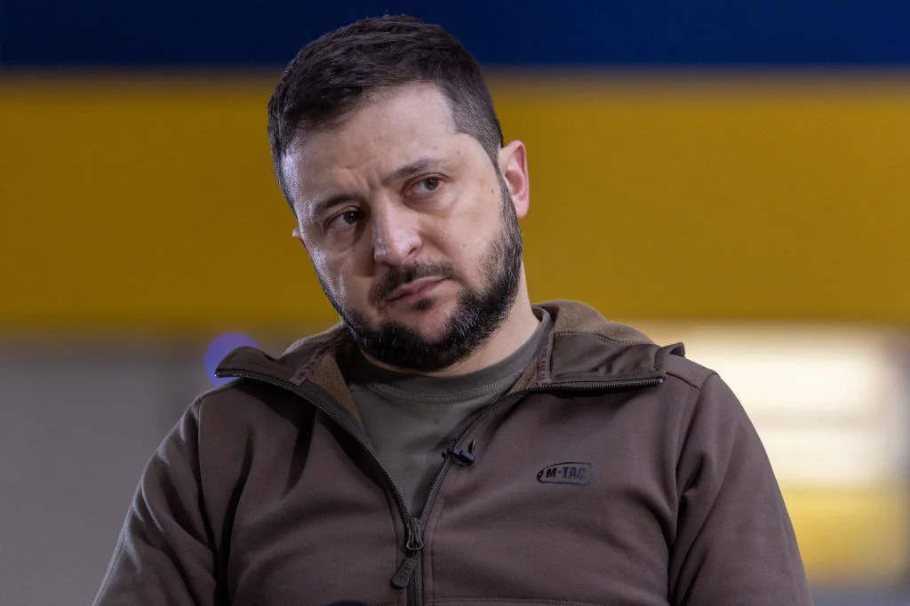 Зеленски уволни главния прокурор и шефа на спецслужбите 
