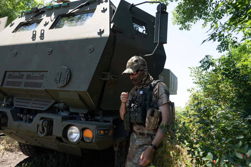 САЩ изпращат нова военна помощ от $225 млн. за Украйна за защита на Харков