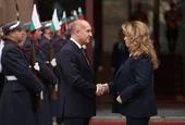 След 4 дни размисъл - Румен Радев подкрепи Илияна Йотова за президент