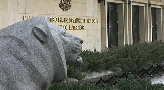 Започнаха рокадите в МВР - няколко областни дирекции са с нови началници