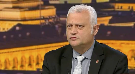 Вътрешният министър Емил Дечев: Сменени са 23 от 28 шефове на областни дирекции на МВР