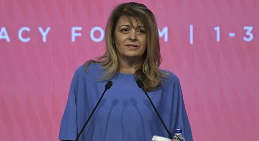 Десислава Радева се разграничи от проекта на Румен Радев и "онзи, чието име не бива да се споменава"