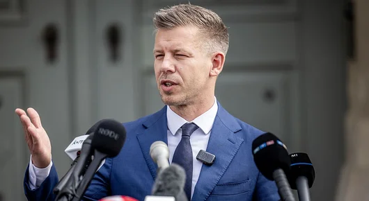 Петер Мадяр избра зет си за правосъден министър