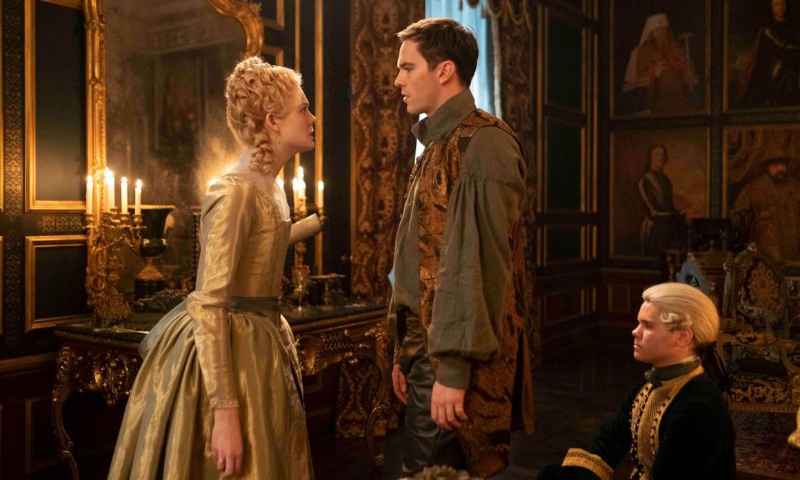 <br><br>
Д.Б. Уайс - създател на Game of Thrones
<br><br>
<b>Сериалът на 2020: The Great ("Велика", HBO)</b>
<br><br>
"Истински се забавлявах с The Great. Велика актьорска игра, велик сценарий, велика режисура, операторско майсторство и костюми... ура!".