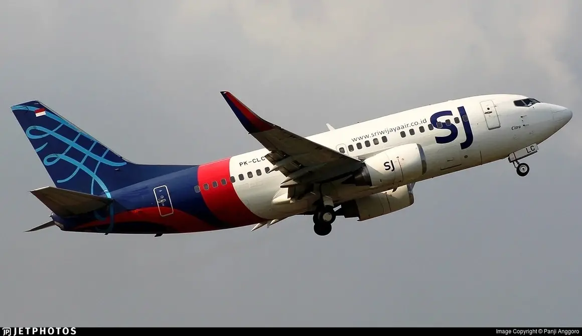 Boeing 737 изчезна от радарите с 62 души на борда