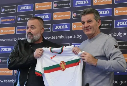 Новият селекционер на България: Ще опитаме да върнем усмивките на хората