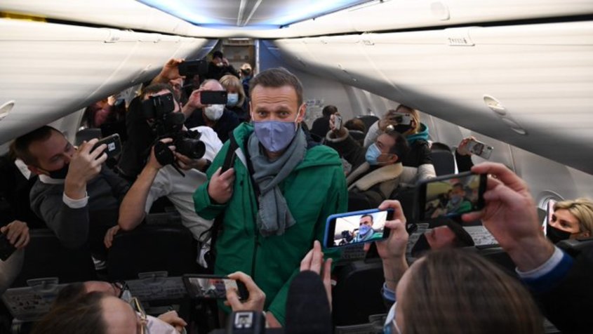 След неочакван съдебен процес: Алексей Навални остава в ареста до 15 февруари