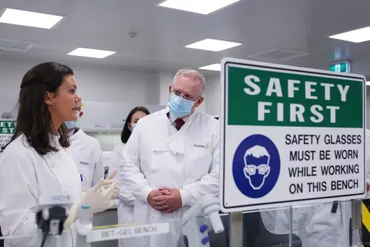 Европа заплашва със съд компаниите, които не изпълнят сроковете за доставка на ваксини