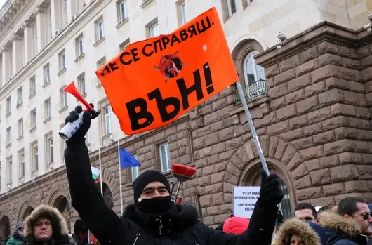 Ресторантьори обявиха награда за снимка на Ангелов и Мутафчийски в заведение 
