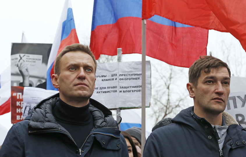 Делото "Ив Роше", или защо Кремъл вкара Алексей Навални в затвор