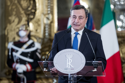 Бившият ръководител на ЕЦБ Марио Драги прие мандата за премиер на Италия
