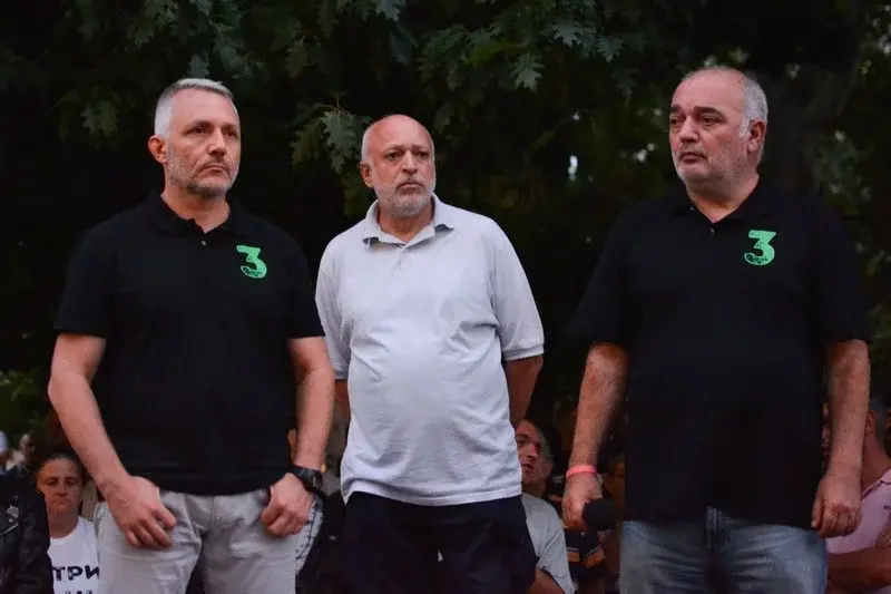 Изборите на "приятелския огън" 
