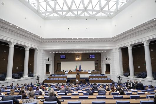 ЦИК обяви състава на 45-ото Народно събрание (списък с депутатите по райони)