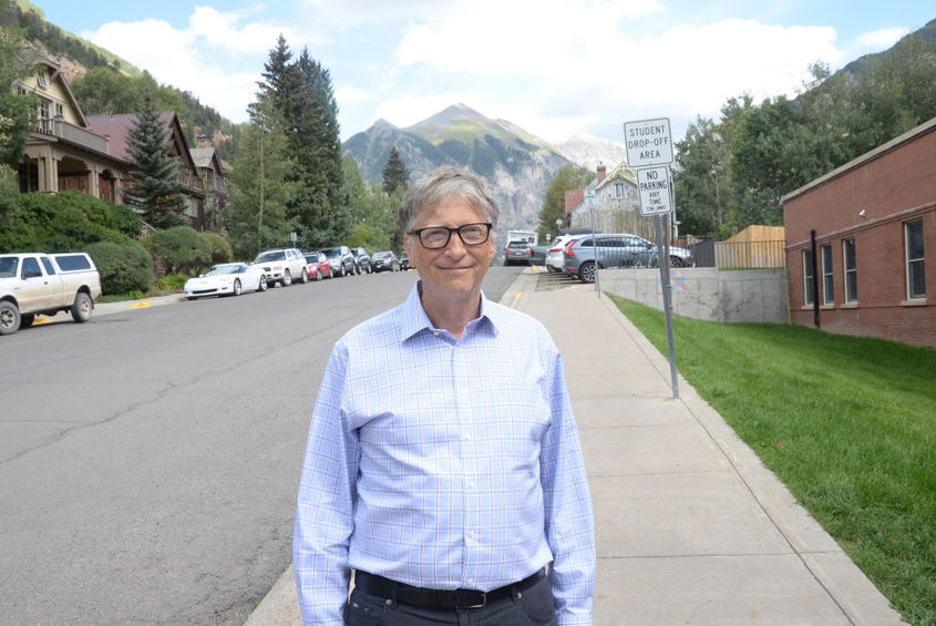 Бил Гейтс издава нова книга: Решението на пандемията е лесно на фона на климатичната криза