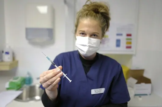 Covid-19: Препоръки за ваксинирането на пациенти със заболявания