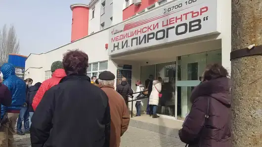 Ангел Кунчев: Чакащите на опашка може и да не стигнат до ваксина