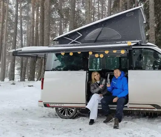 ЖИВОТЪТ И ДРУГИ НЕЩА Е57