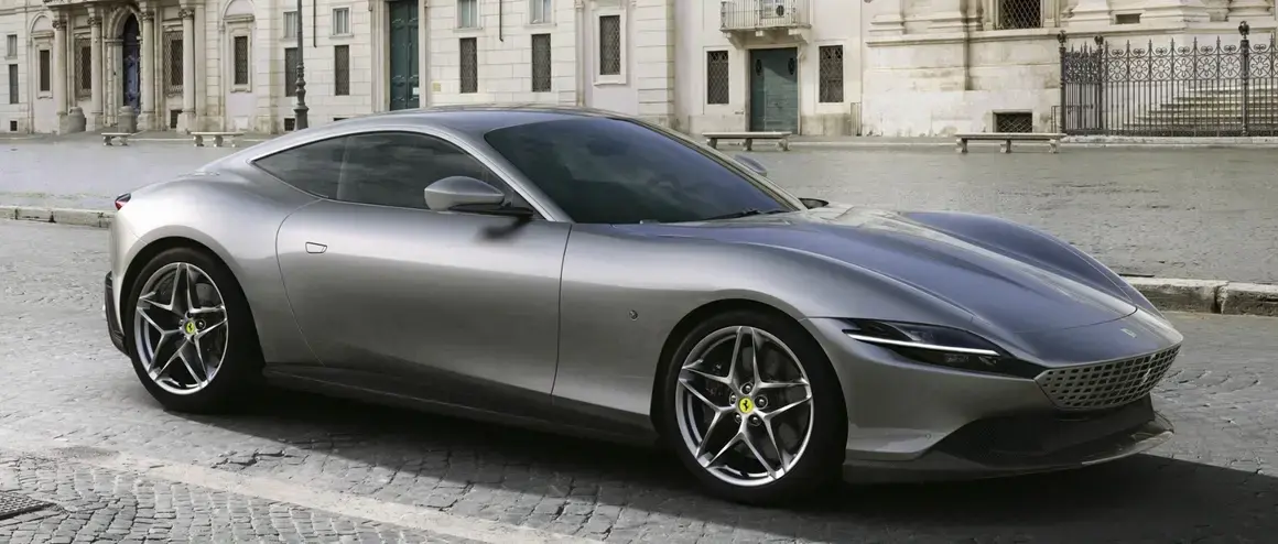 Новото Ferrari Roma - елегантност, която не е нужно "да опитомиш"