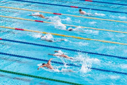 Трима национали по плуване са дали положителни проби за допинг