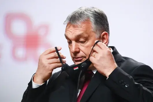 Унгария започва да имунизира възрастните си хора с ваксина от Китай