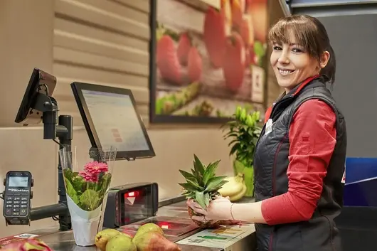 Kaufland пуска нови касови бележки - групата пести 30 тона пластмаса годишно