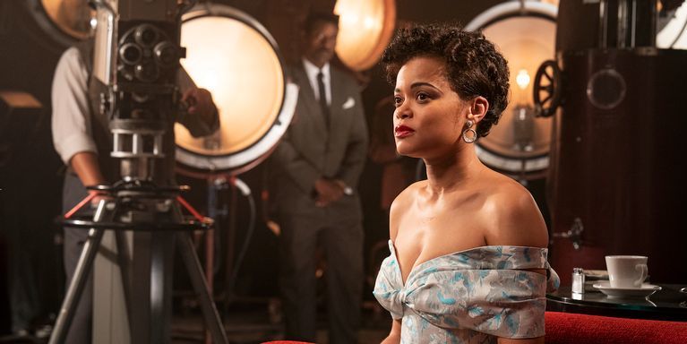 <p><strong>Андра Дей - номинация за главна женска роля в "The United States vs. Billie Holiday"</strong></p>
<p>Още един отличен филм по действителен случай - Андра Дей влиза в ролята на една от най-големите джаз певици Били Холидей. Музикалната легенда се бори както със зависимостите си, така и с тежестта на славата, когато попада под прицела на федералната служба за борба с наркотиците. Агентът, който е ангажиран с мисия под прикритие, обаче прави немислимото и се влюбва в нея. </p>