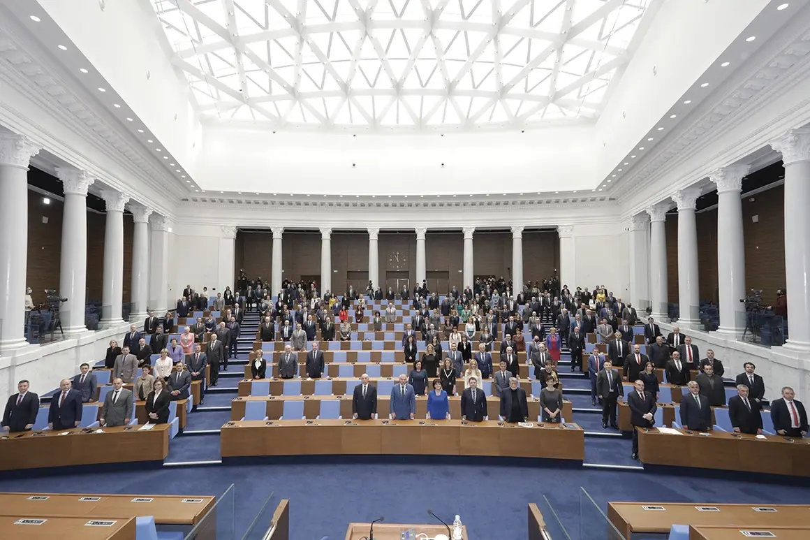 Кой заложи бомбата със "судоку-протоколите" за Избори 2021