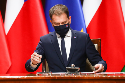 Премиерът на Словакия Игор Матович подаде оставка заради скандала със "Спутник V"
