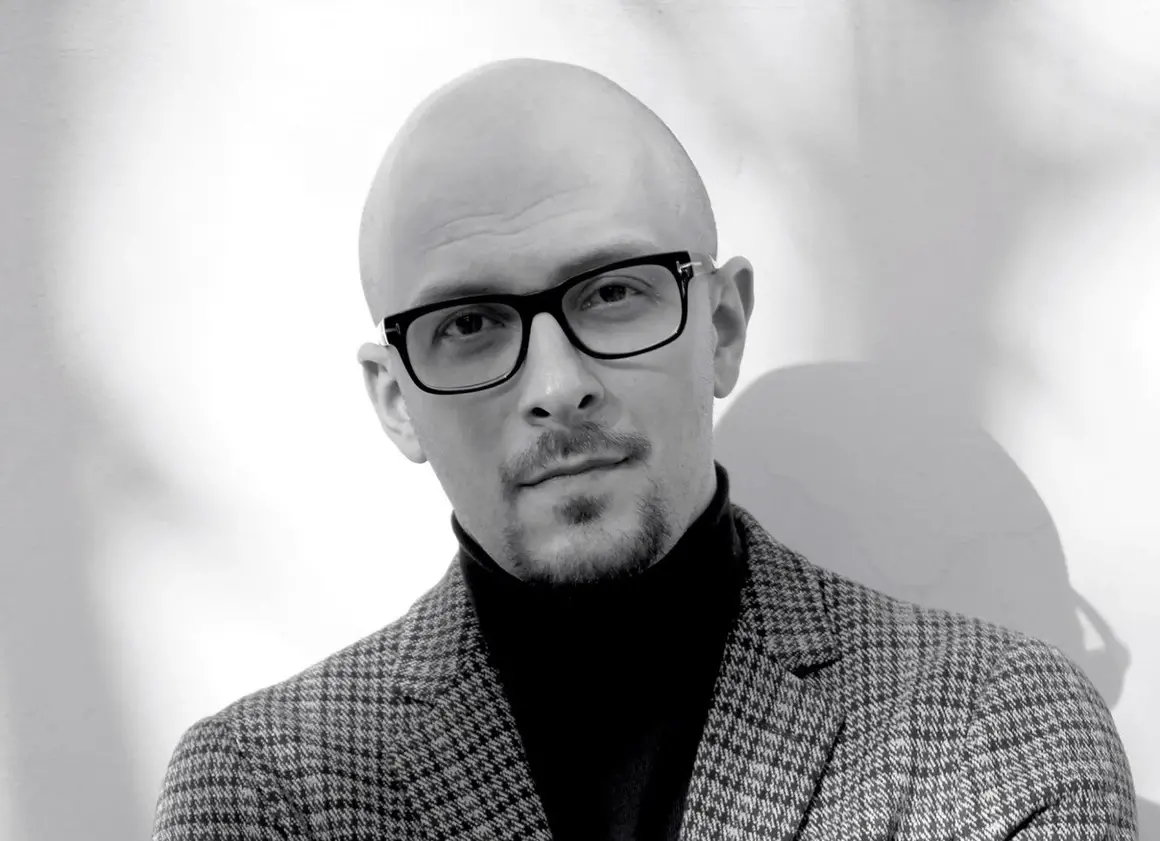 "Към себе си" от бъдещия премиер на България