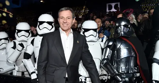 Боб Айгър: Момчето от прогнозата за времето, което стигна до върха на Холивуд