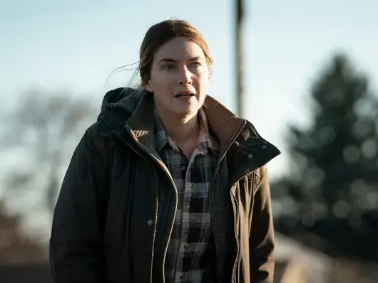 "Мер от Ийсттаун" по HBO - нещо повече от криминален сериал