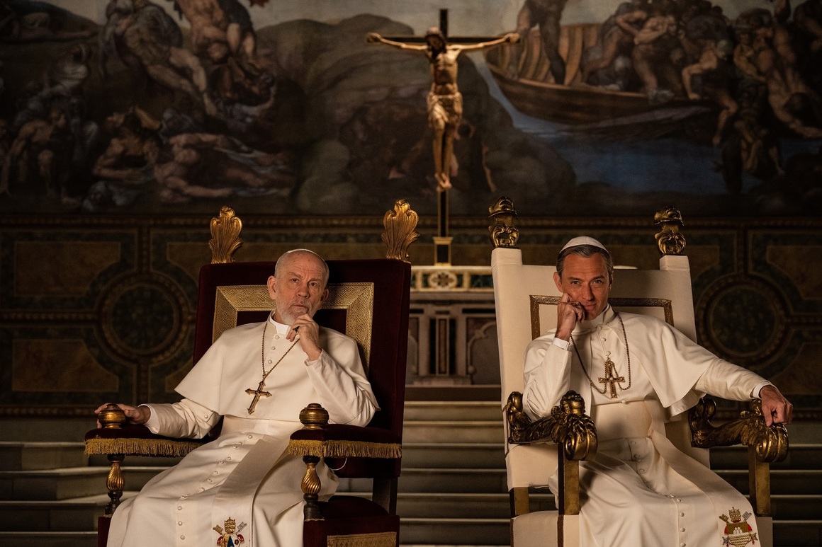 Джуд Лоу се завръща в "Новият папа" по HBO