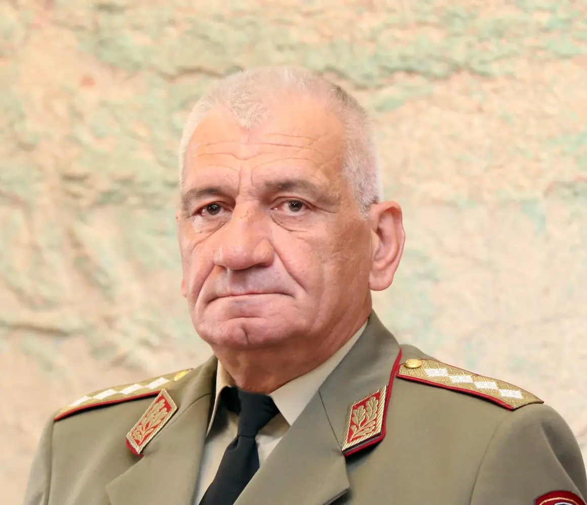 Почина началникът на отбраната ген. Андрей Боцев