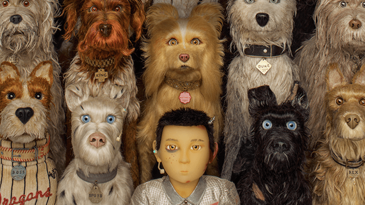 <p><strong>Isle of Dogs (2018)</strong></p>
<p>Isle of Dogs e втората страхотна stop-motion анимация на Уес Андерсън след The Fantastic Mr. Fox. Този път действието се развива в Япония, в разгара на епидемия от кучешки грип, който прави съжителството с домашните любимци опасно за хората. Кметът на града издава заповед за изгонването на всички кучета и изпращането им на Острова на боклуците. 12-годишният Атари, който живее под опеката на кмета, обаче решава да спаси своя приятел Спотс. Главните роли са озвучени от Брайън Кранстън, Едуард Нортън, Лийв Шрайбър, Бил Мъри, Скарлет Йохансон, Тилда Суинтън, Франсис Макдорманд, Ф. Мъри Ейбрахам, Йоко Оно, Харви Кайтел и др. </p>